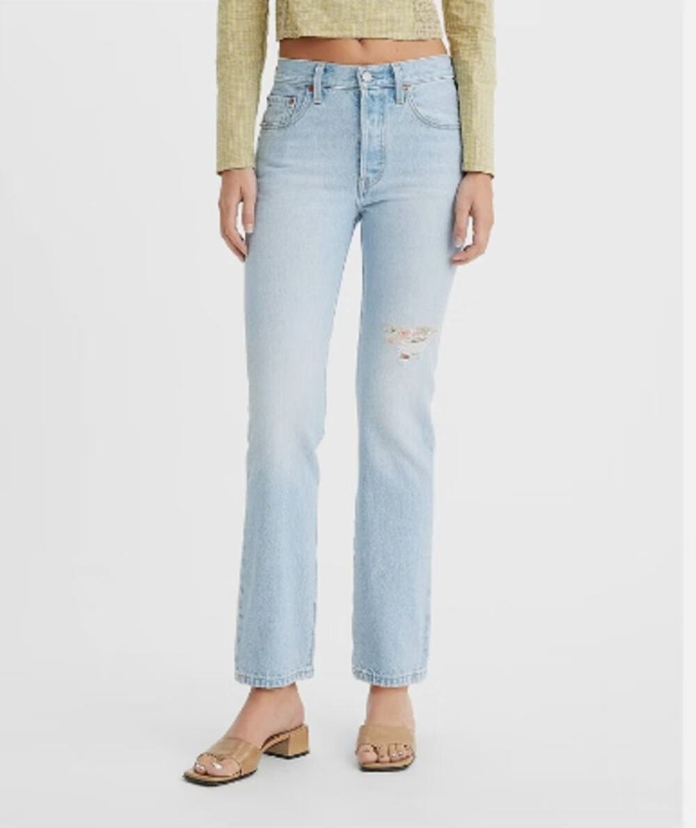 Levi's 501 NEW Straight Leg Jeans 25Wx30L Light Wash Patched Detail